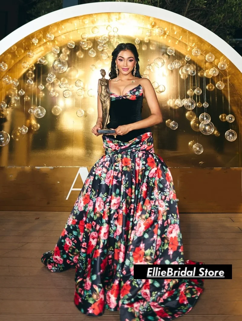 Charming Black Velvet Strapless Evening Dresses For African Girls Exquisite Flower Pattern Prom Gown Vestido De Gala Customized