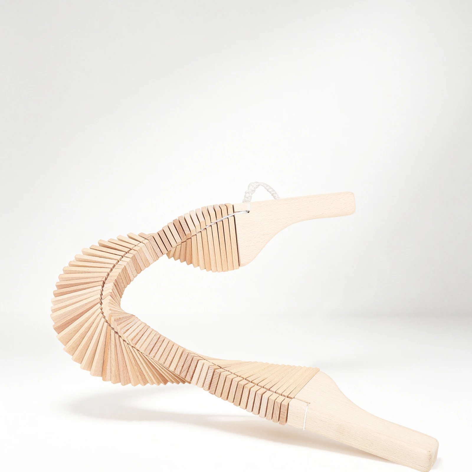 IRIN J212 Wooden Snake Guiro Rhythm Scraper Ratchet Cog Rattle Snake Sound with Stick Beech Orff Percussion Instrument