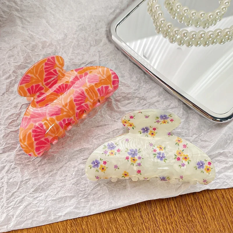 

Vintage Floral Hair Claw Female Temperament Elegant Printing Claw Clip Crab Hair Clips Colorful Shark Clip Hair Accessories 2035