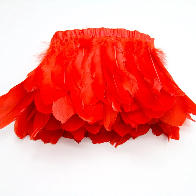 

2M Red Goose Feather Trim 15–20cm Wide Fluffy Feather Fringe Ribbon for Dress Costume Sewing DIY Craft Decoration