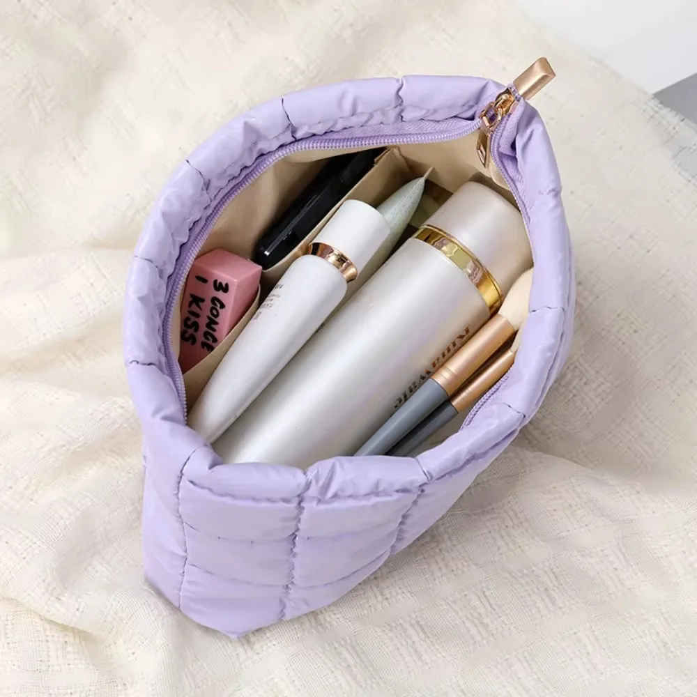 

Portable Large Capacity Cosmetic Bag Bubble Texture Cotton Cosmetic Handbag Pure Color Zipper Bag Travel