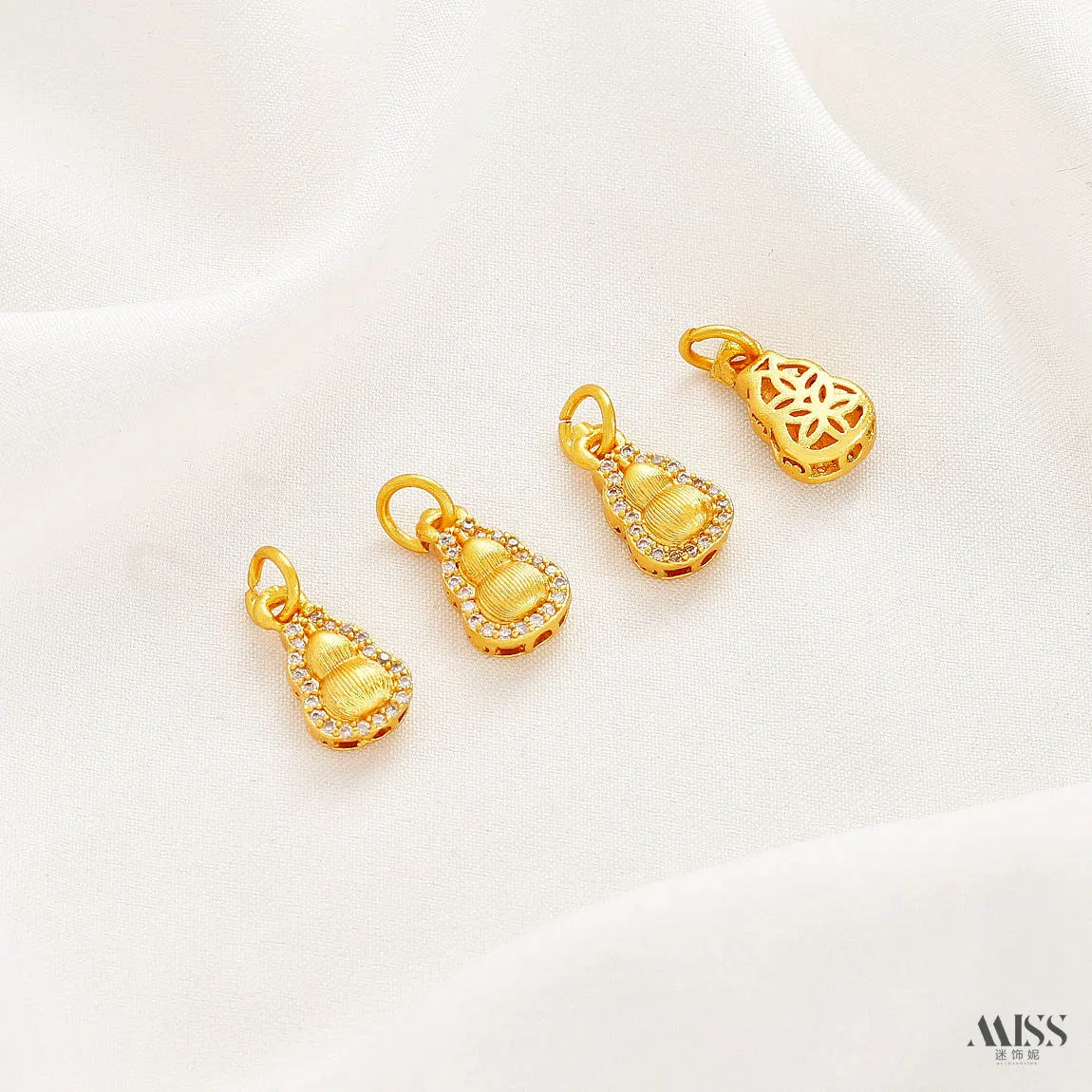 Copper-plated 24K Sand Gold, Good Things Happen, Brushed Gourd Pixiu Peanut Lotus Pod Pendant DIY Hanging Jewelry Accessories