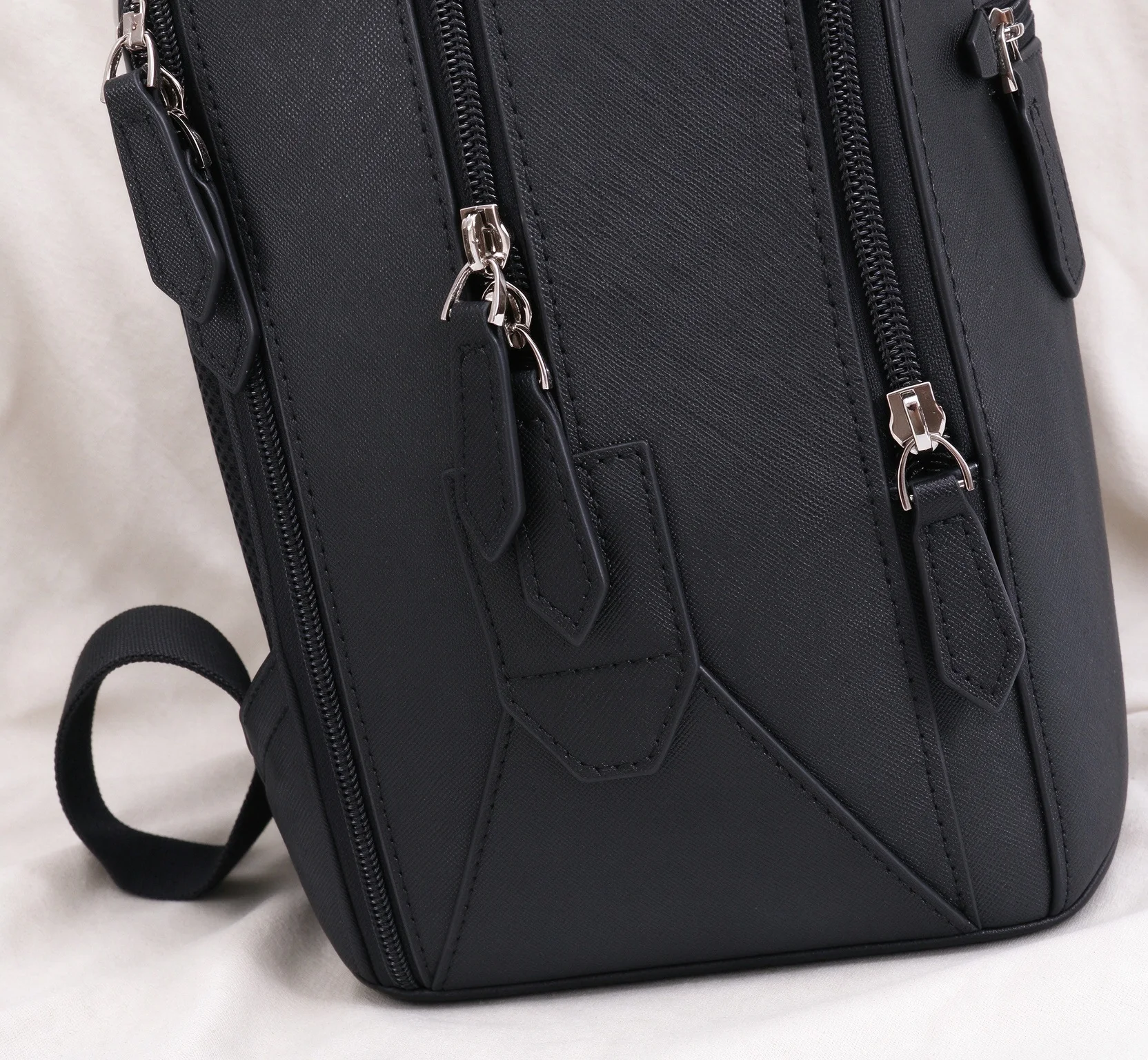 Multi Compartment Travel Daypack, Portable Laptop Rucksack for Work Daily Use Lightweight Travel Rucksack Daypack - view 6