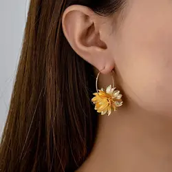 Flower Exaggerated Hoop Earrings For Women Metal Simple Ear Accessories Holiday Party Gift Fashion Jewelry E487