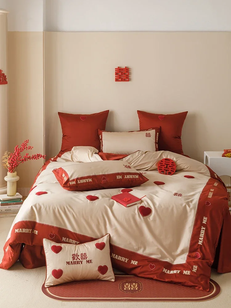 Wedding 100S high count long staple cotton four piece set, love red duvet cover, for use on the wedding bed