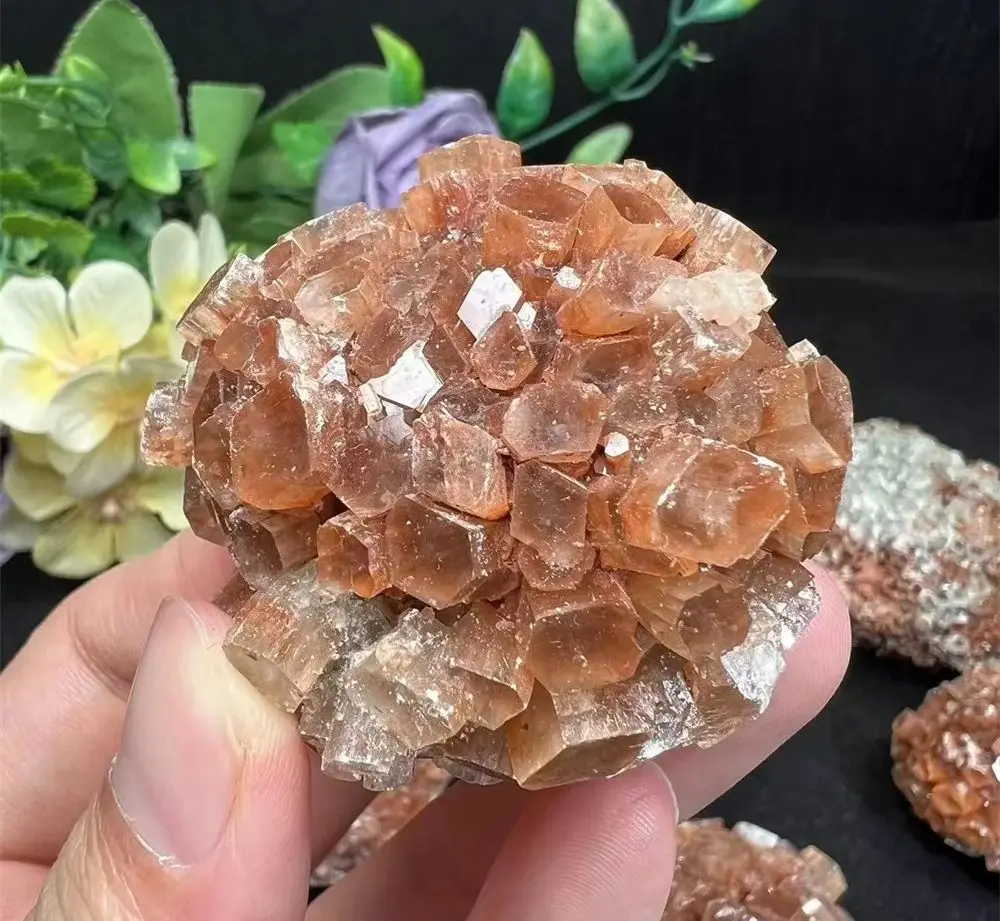 

Natural Mineral Quartz Point Raw Rock Specimen Crystal Aragonite Stone crystal healing stone for fengshui for home decoration