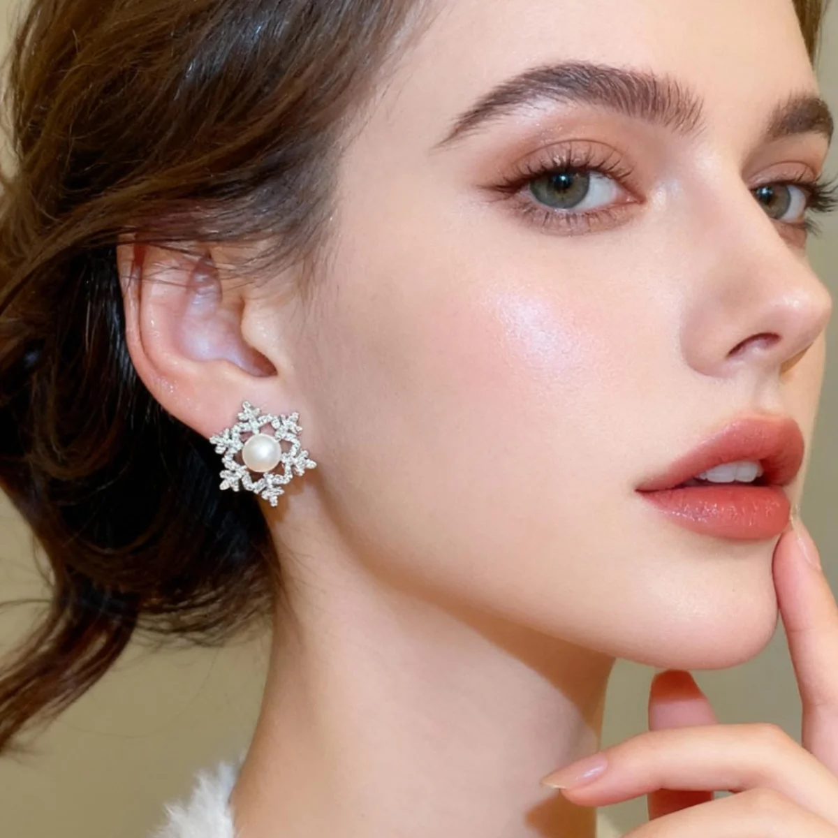 الفاخرة إثارة ندفة الثلج أقراط للنساء لامعة الزركون تقليد اللؤلؤ القرط عيد الميلاد السنة الجديدة هدايا مجوهرات الحفلات