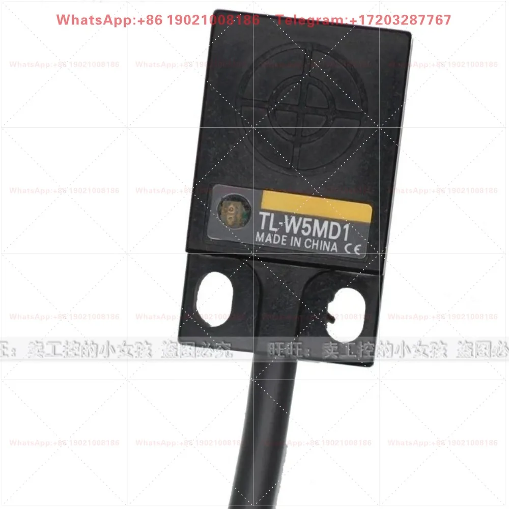 Proximity Switch Flat Sensor Unshielded TL-W5MD1 TL-W5MD2 2M W1R5MC1