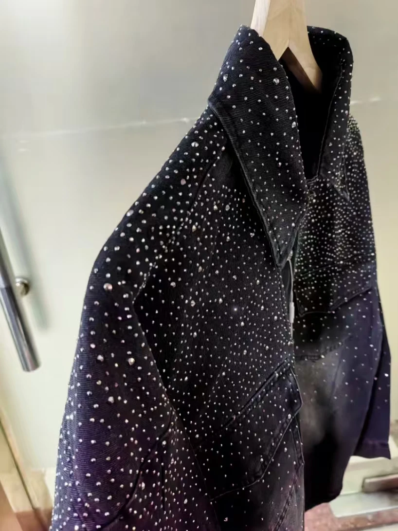 جديد 2025 الخريف الاتجاه موضة الساخن الحفر قمصان جينز بلوزة للنساء فضفاضة عادية الأسود أبلى جان ملابس امرأة