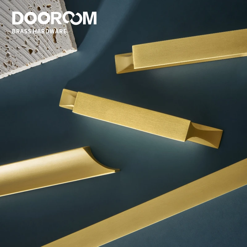 Maniglie per mobili in ottone Dooroom, moderne, lunghe, in oro opaco, per armadi, guardaroba, cassettiere, scatole per scarpe, cassettiere, armadietti, pomelli