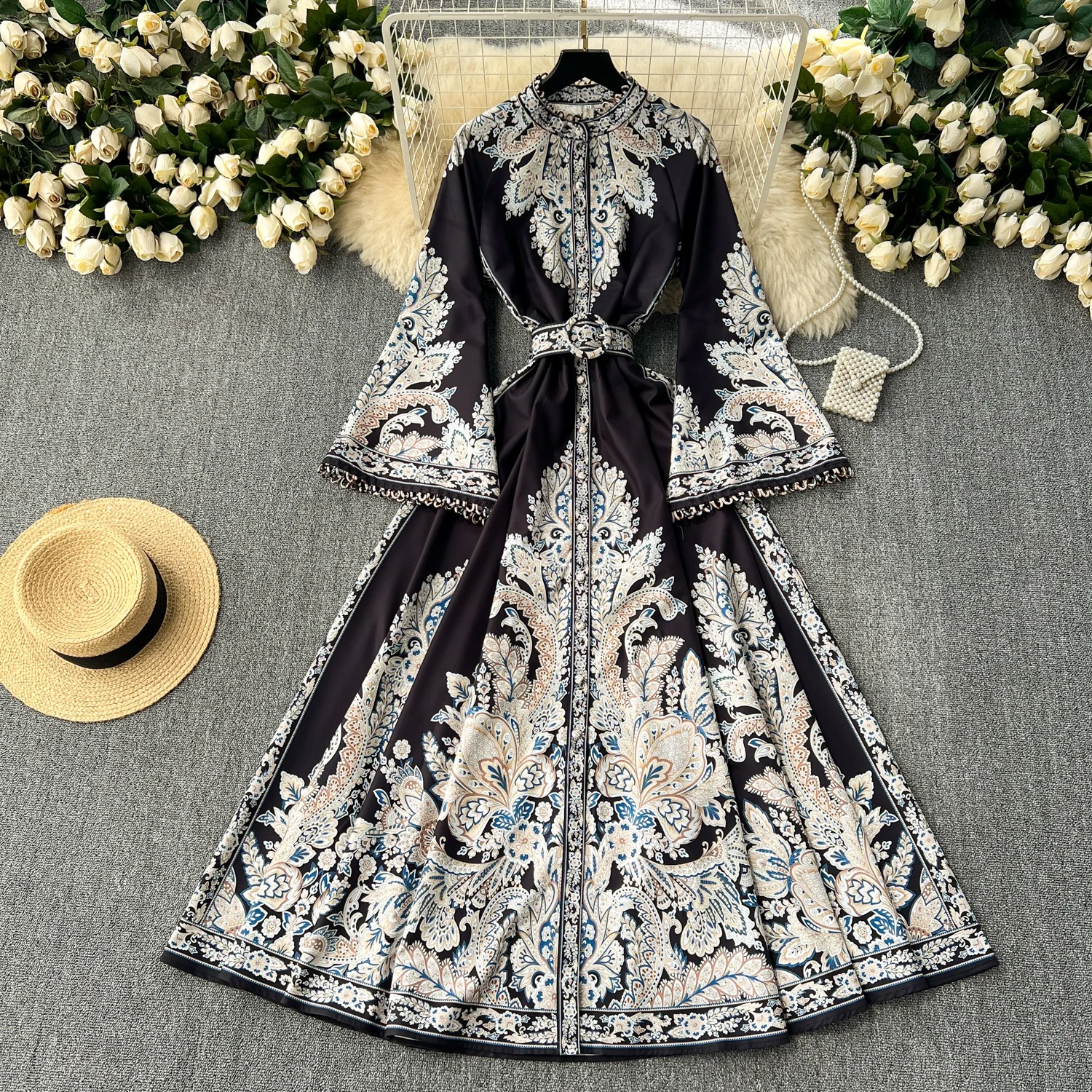 

Clothland Sweet Paisley Print Maxi Dress Flare Sleeve Single Breasted Belt One Piece Retro Long Dresses Vestido Mujer QD578