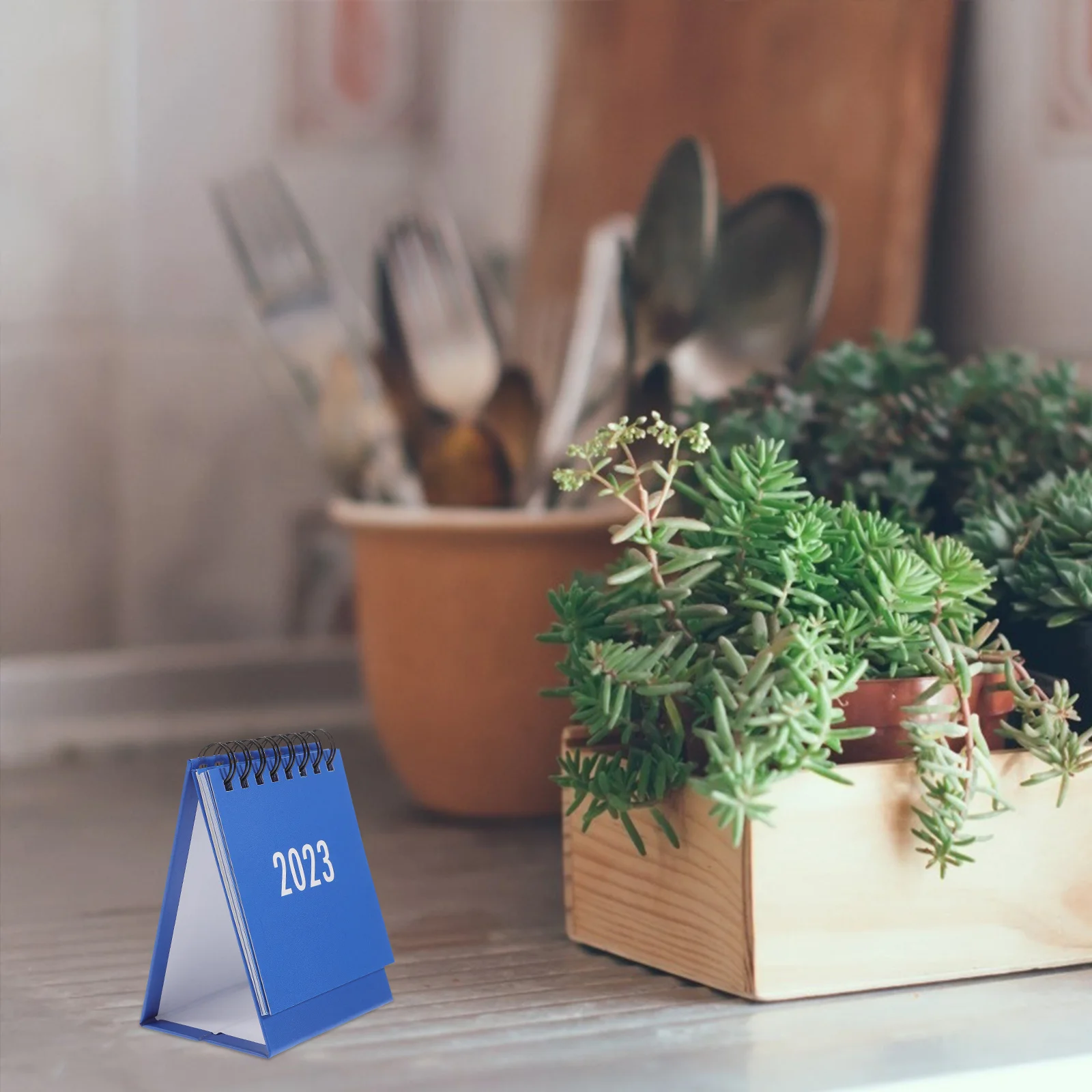 

1Pcs Mini Desktop Calendar Folding Design Schedule Planner Practical Organizer Office 2023 Portable Note