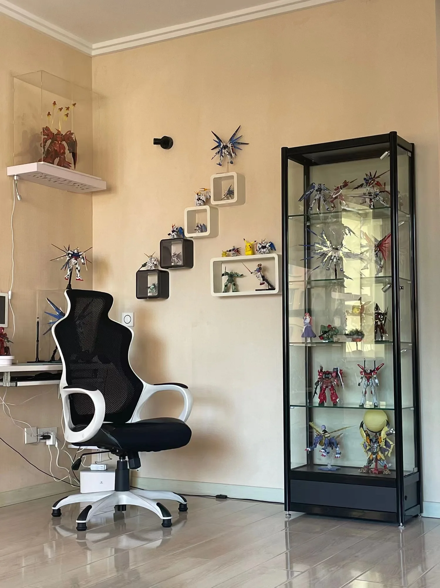 Hot sale stackable car model display lego toy lockable cabinet display toy model display rack with light-emitting diode light