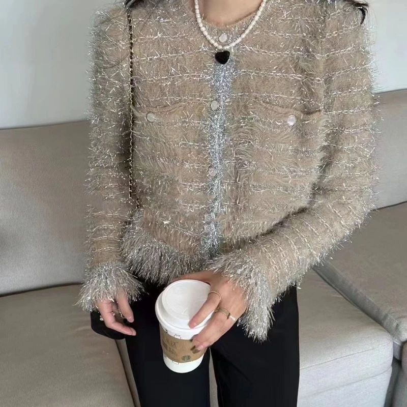 

Короткий женский вязаный кардиган со сверкающей бахромой — мягкий нечеткий свитер с круглым вырезом для многослойных и повседневной одежды, новинка