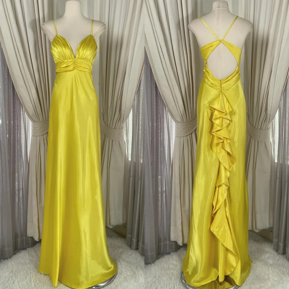 

Customized Simple Yellow Satin Evening Dresses Temperament V-Neck Sleeveless Homecoming Dresses Fashion Special Occasion Gowns