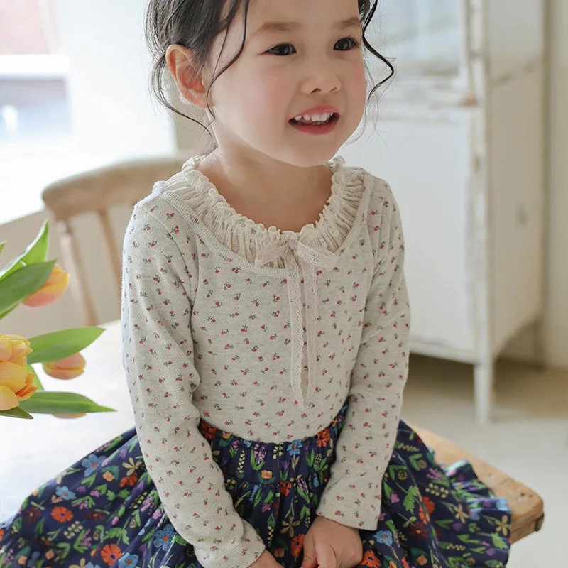 

Lace Undershirt 2025 Spring New Korean Fashion Cute Sweet Soft Lace Broken Flower T-shirt Kids Clothes Girls