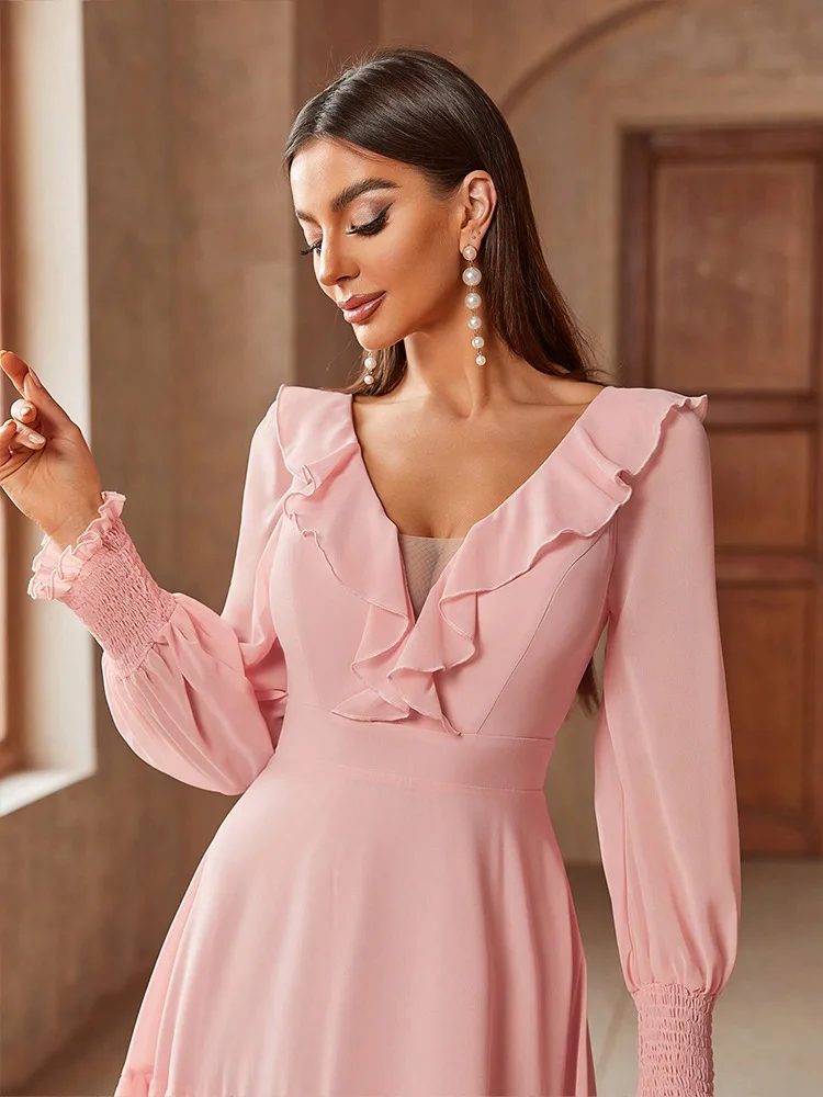 2025 Moda Rosa Abito da donna allentato Elegante scollo a V Manica lunga Abiti solidi Primavera Casual Ruffles Abito lungo fino al pavimento Donna