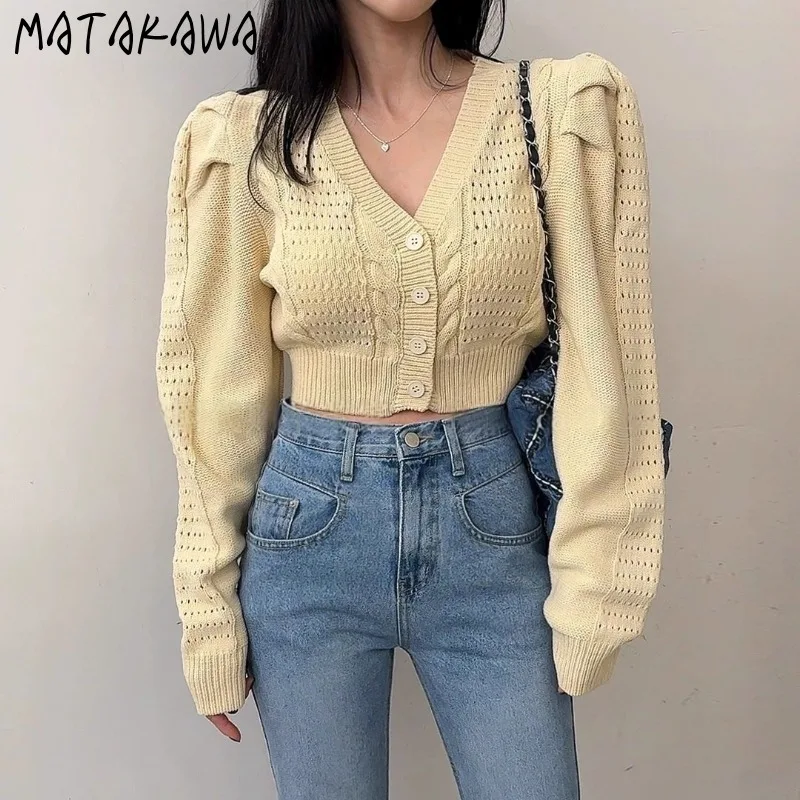 

Matakawa Short Cardigans Puff Sleeve Solid Autumn Winter Korean Fashion Chic Woman Sweaters V Neck Elegant Slim Sueter Mujer