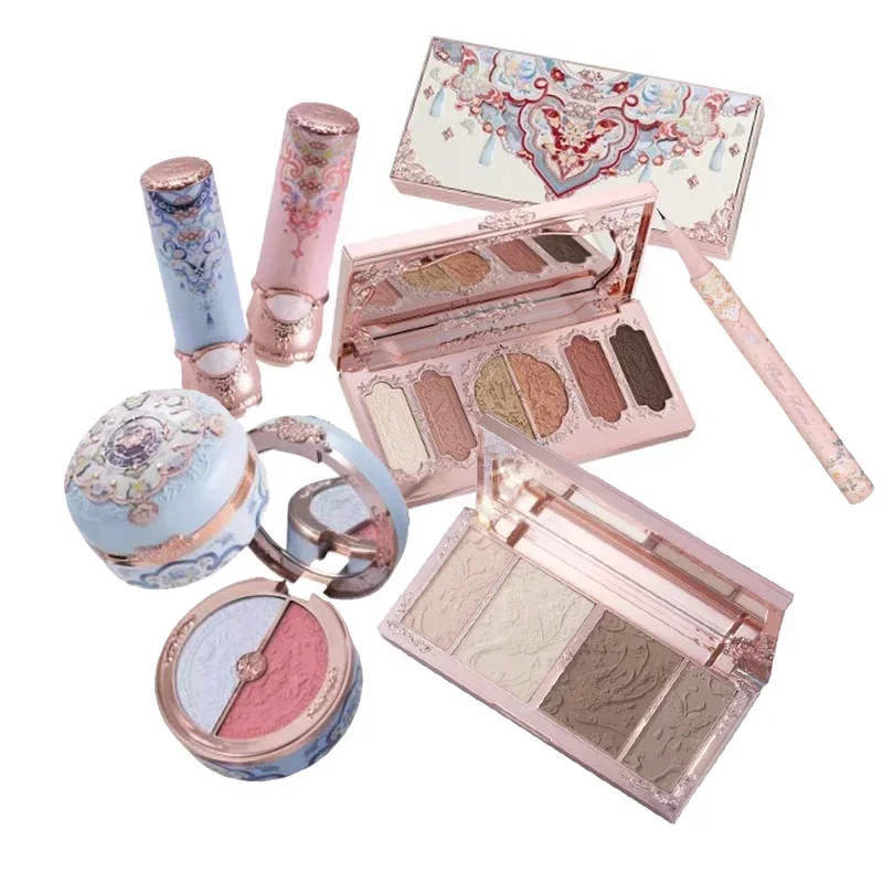 Flower Knows Butterfly Cloud Collar Collection All In One Make Up Set อายแชโดว์บลัชออนมาสคาร่า 5 ชิ้นชุดแต่งหน้ามืออาชีพ