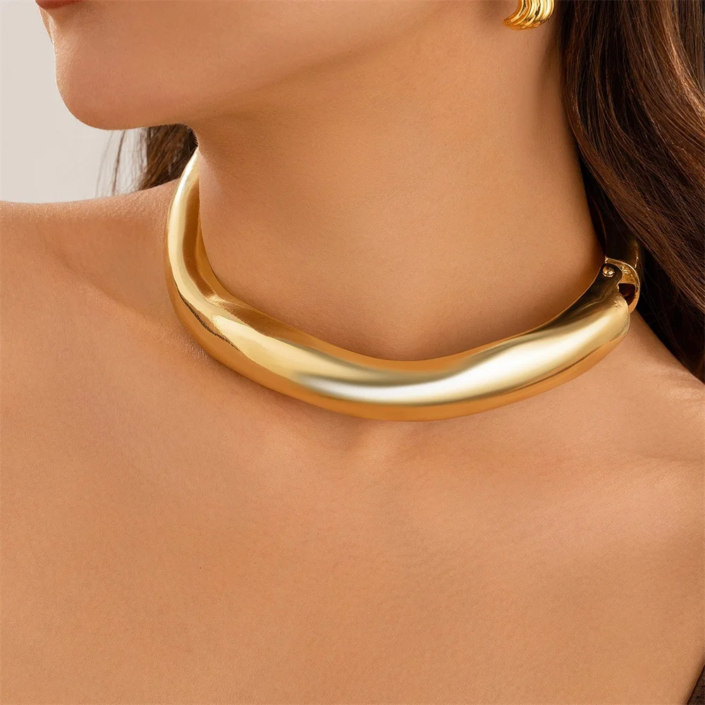 Exaggerated Heavy Metal Big Opening Choker Necklace for Women 2024 Fashion Chunky Waves Chain Grunge Steampunk Jewelry Gifts