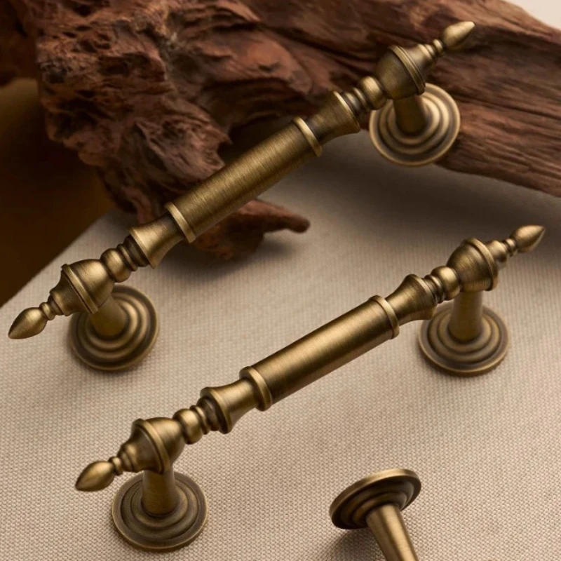 

Solid Antique Brass Kitchen Wardrobe Cabinet Pulls Bronze Brushed Handle Dresser Drawer Knobs Furniture Hardware for Cupboard