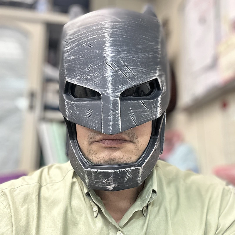 Máscara Original de Batman, casco, tocado, Batman, guapo, Tk, accesorios en vivo, película, Halloween, Cosplay, fiestas navideñas, regalo sorpresa para adultos