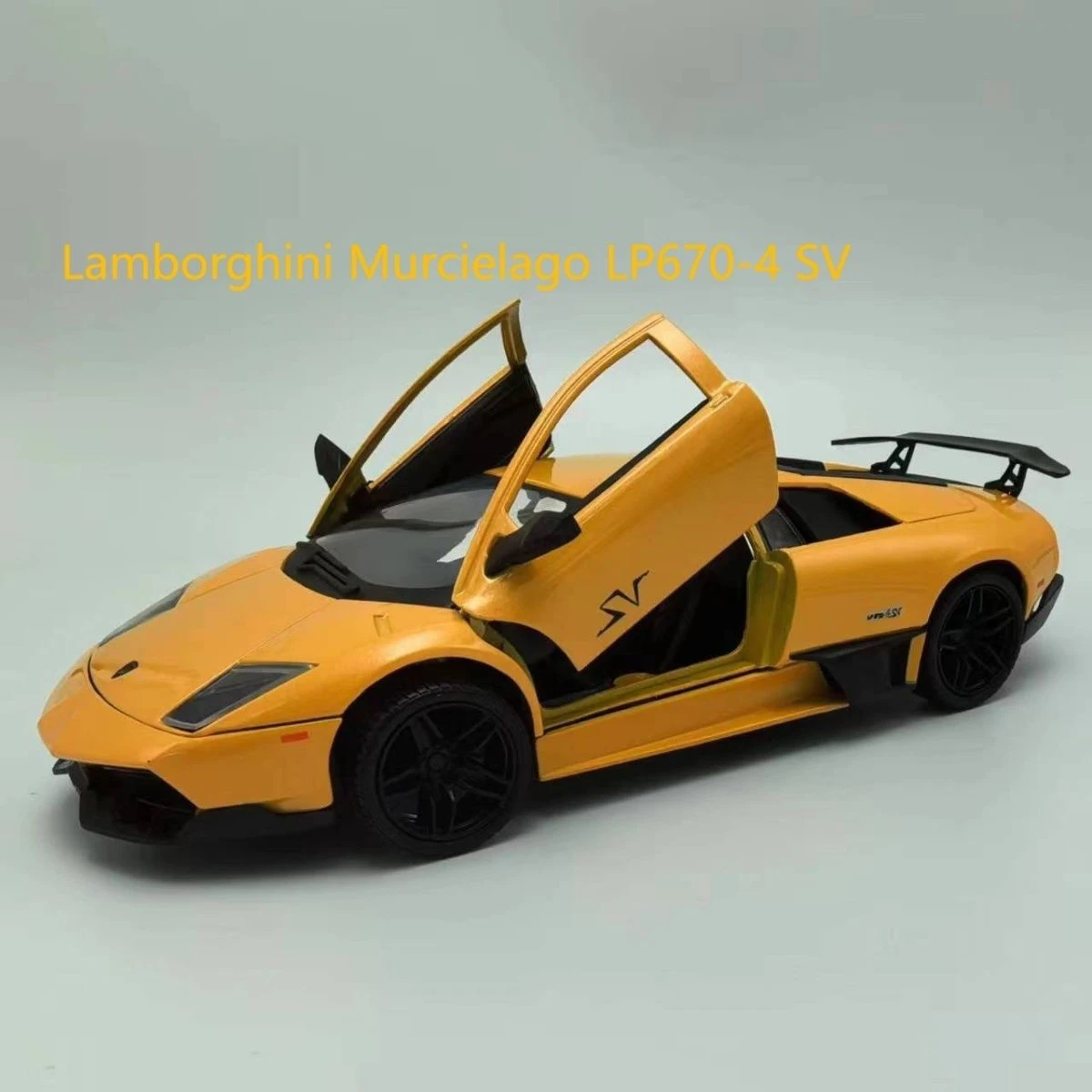 

1:24 Murcielago LP670-4 SV Supercar Alloy Car Diecasts & Toy Vehicles Car Model Miniature Scale Model Car Toys For Children