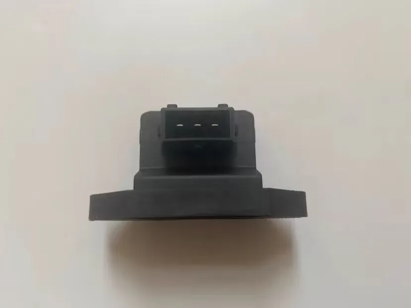 Датчик ускорения для LIFAN 520 620 720X60 LBA 3612500 Датчик ускорения для LIFAN 520 620 720X60 LBA 3612500