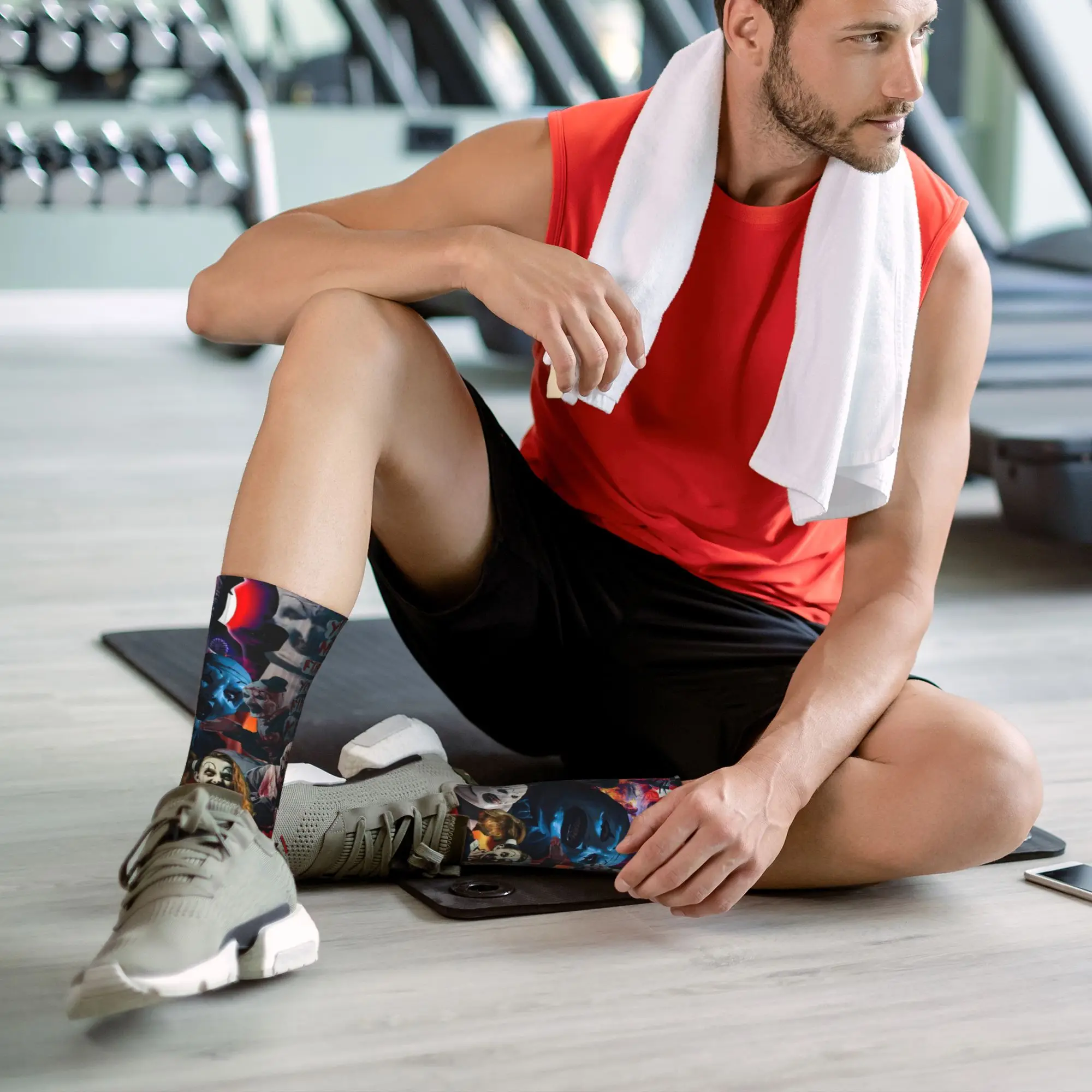 المرعب مهرج فيلم الرعب الجوارب المطبوعة جوارب عدم الانزلاق الرجال الجوارب جودة الشتاء Harajuku الجري جوارب رياضية