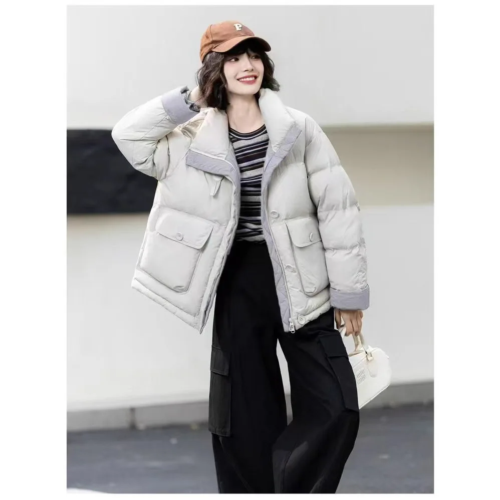 

Зимняя коллекция 2025: Новая свободная повседневная универсальная куртка с воротником-стойкой, утепленная хлопком и полиэстером, модная, теплая, для повседневной носки...