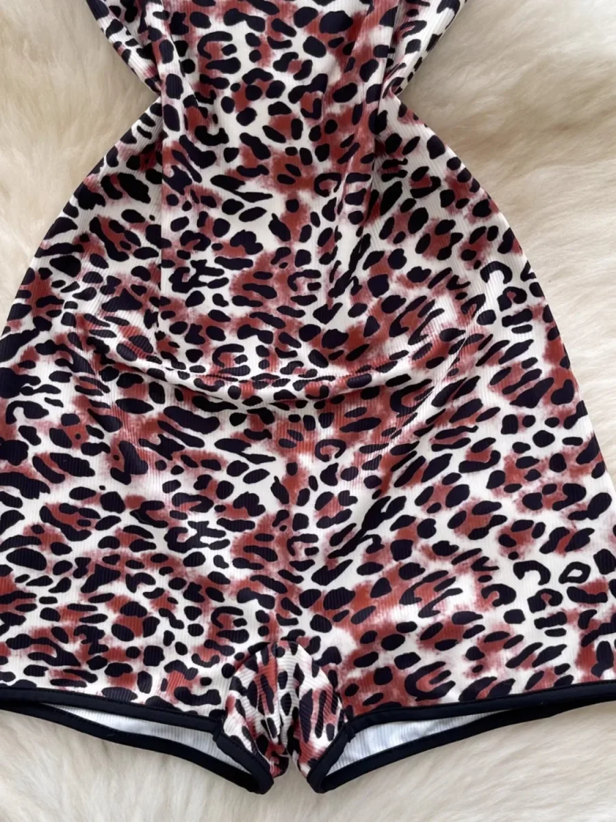 ssTss العصرية الرجعية ليوبارد طباعة الرسن Playsuit المرأة الصيف سليم المقلية الشارع مثير الرغبة النقية السراويل