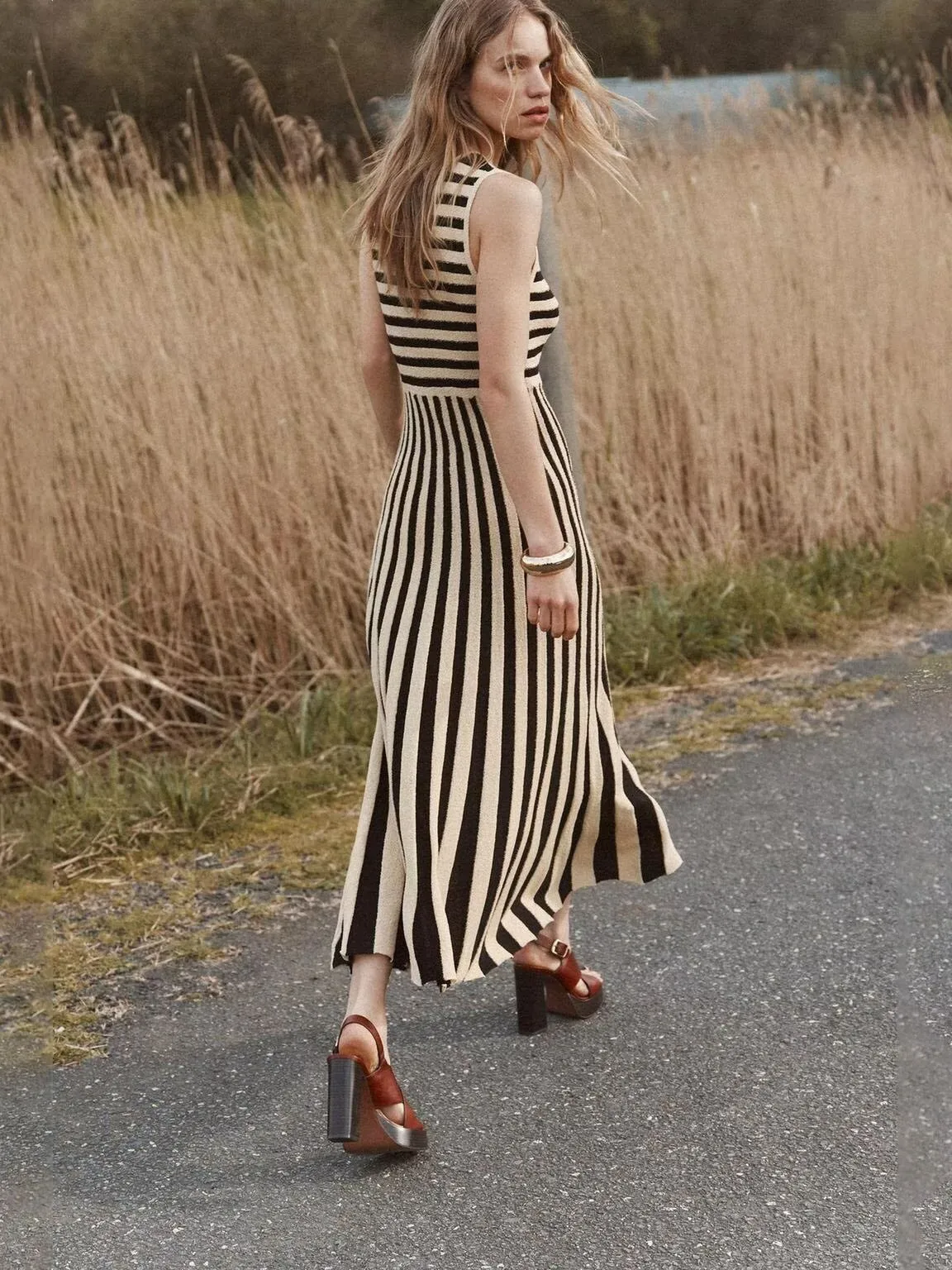 

Spring New Arrival Women's Classic Striped round Ne Svel Knitted Midi Dr High Waist Summer Commute Sle Long Skirt