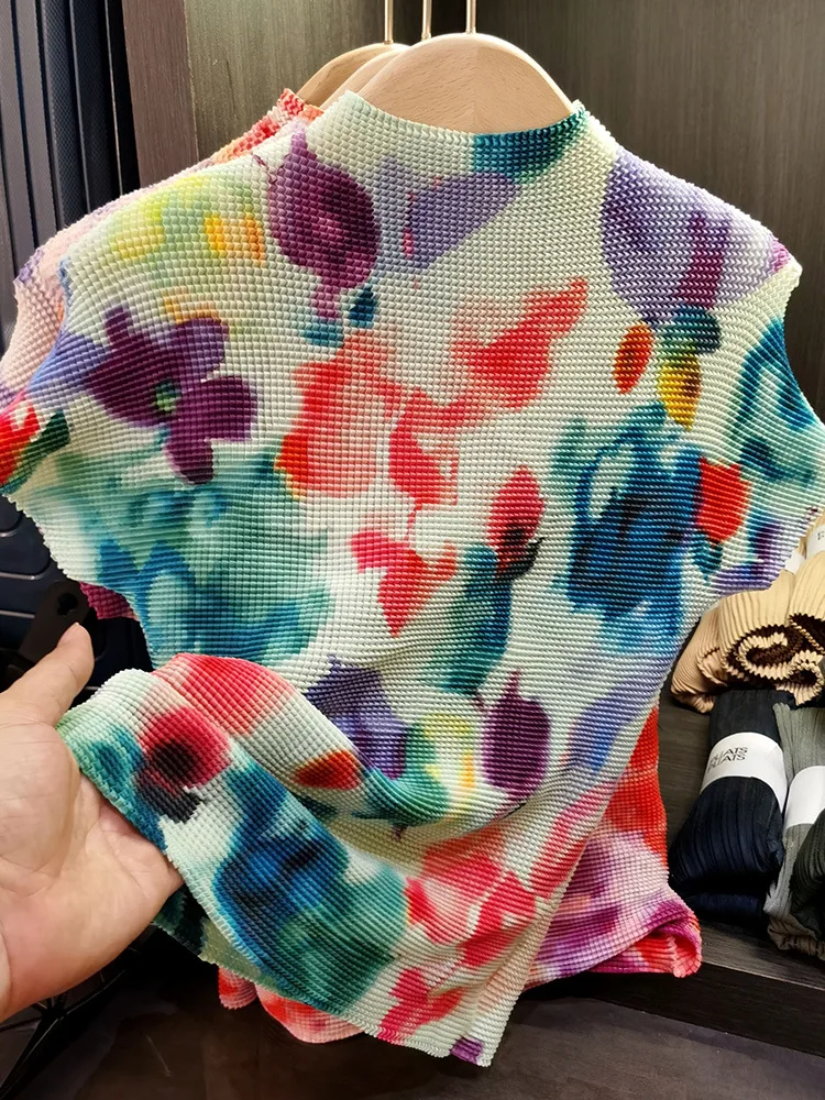Modisches Plissee-T-Shirt für Damen, kurze Ärmel, Druck, Farbblock, schlank, dünn, Stil, schickes, leichtes Top, 2025, Neu