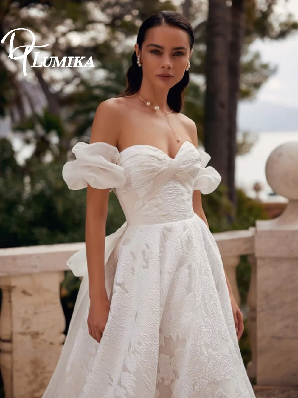 

Captivating Off-Shoulder Ruffled-Sleeve Wedding Dress 2026 Romantic Embossed Bridal Gown Alluring A-Line Floor-Length Bridal Dre