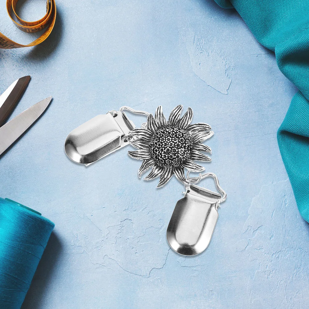 2pcs Shawl Clip Metal Cardigan Clasp Flower Design Clothes Fastener For Women Scarf Sweater Shawl Fixing Clip Clothing