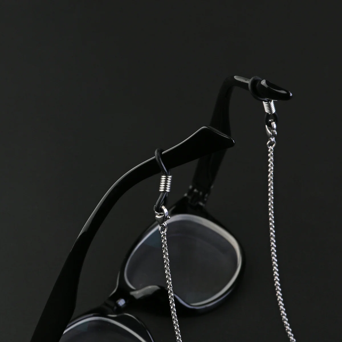

Eyeglass Chain Stainless Steel Snake Chain Adjustable Silver Rubber Ends Non Slip Sunglasses Holder Fashion Jewelry Accessory