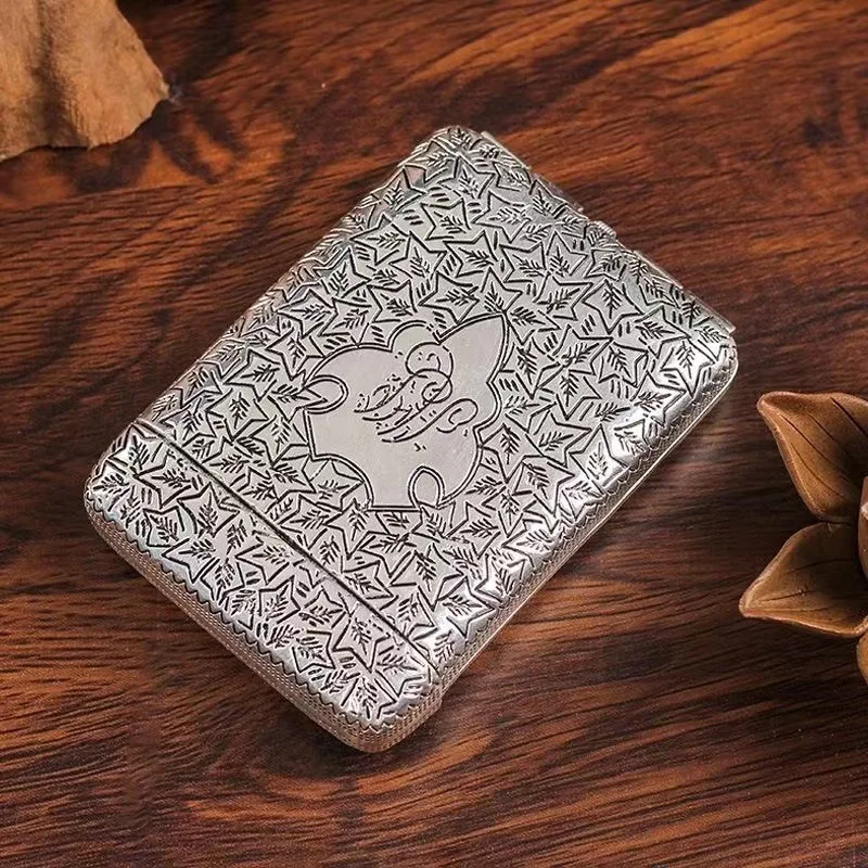 

Retro Metal Hand-carved Cigarette Case for 14 Man Cigarettes Peaky Blinders Shelby Style Flick Box Holder Portable Smoking Tools