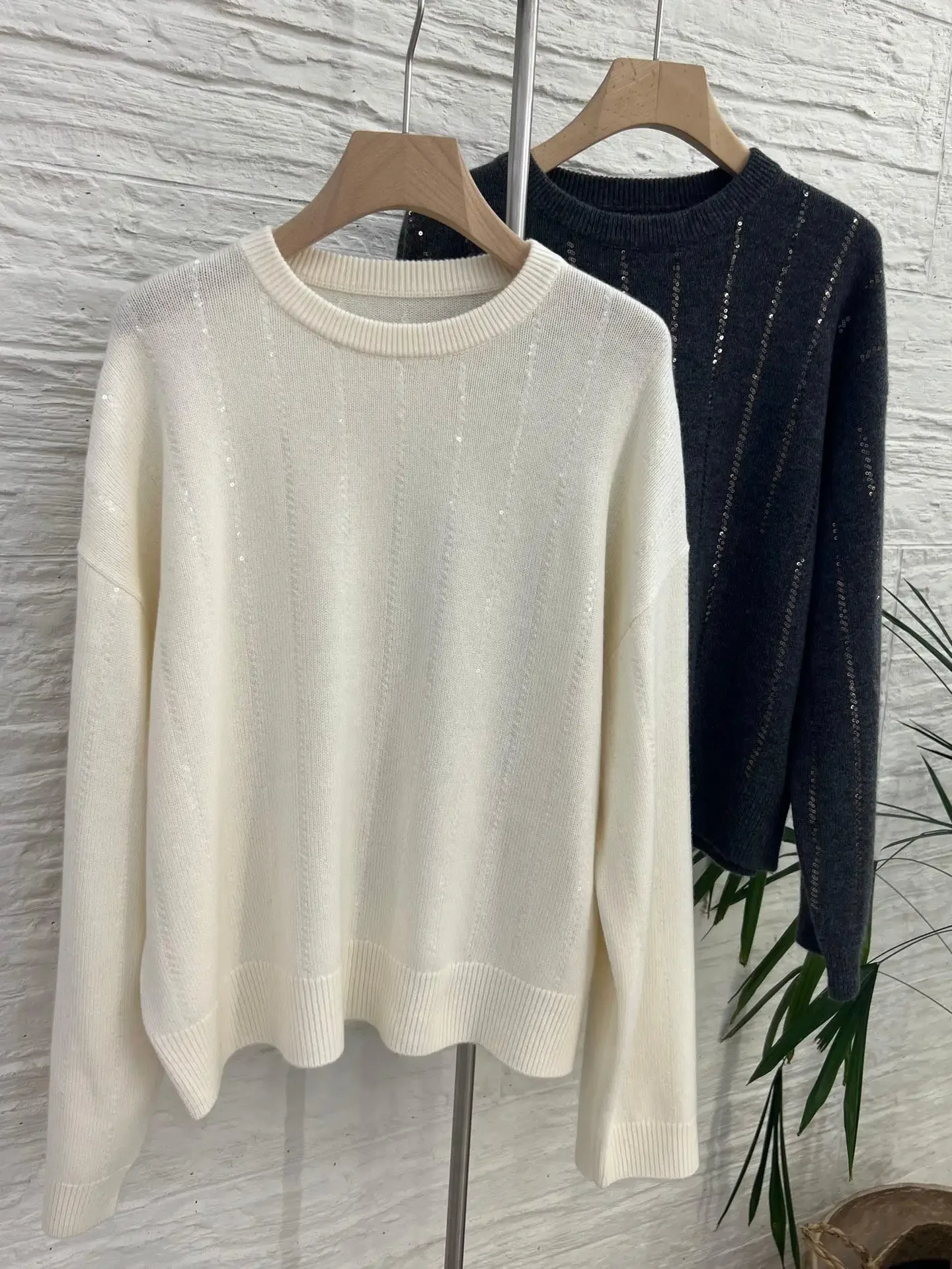 

Women's Sequins Knitted Pullover Autumn Winter O-Neck Long Sleeve Vintage 100% Cashmere Sweater