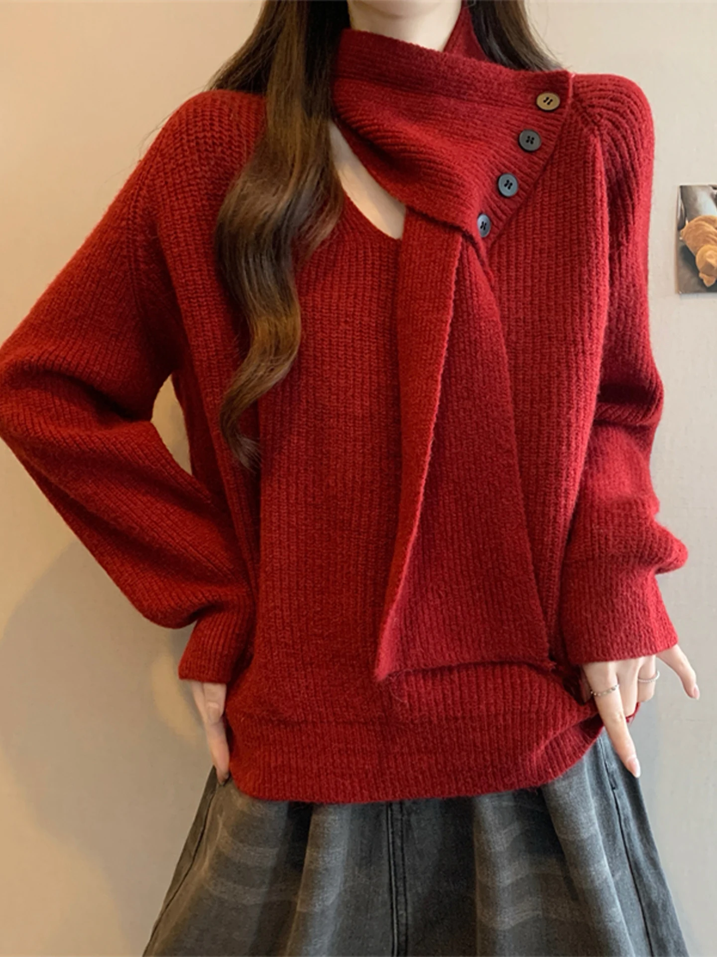 

Cisas Aosphere Thiened V-Ne Women's Knitted Sweater Scarf Two-Piece Illusion Soft Cozy Winter Faion Commute Sle