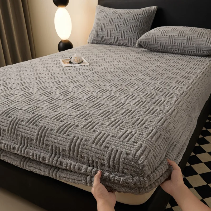 

Jacquard autumn and winter comfortable cotton fleece mattress thickened milk coral fleece mattress protective cover