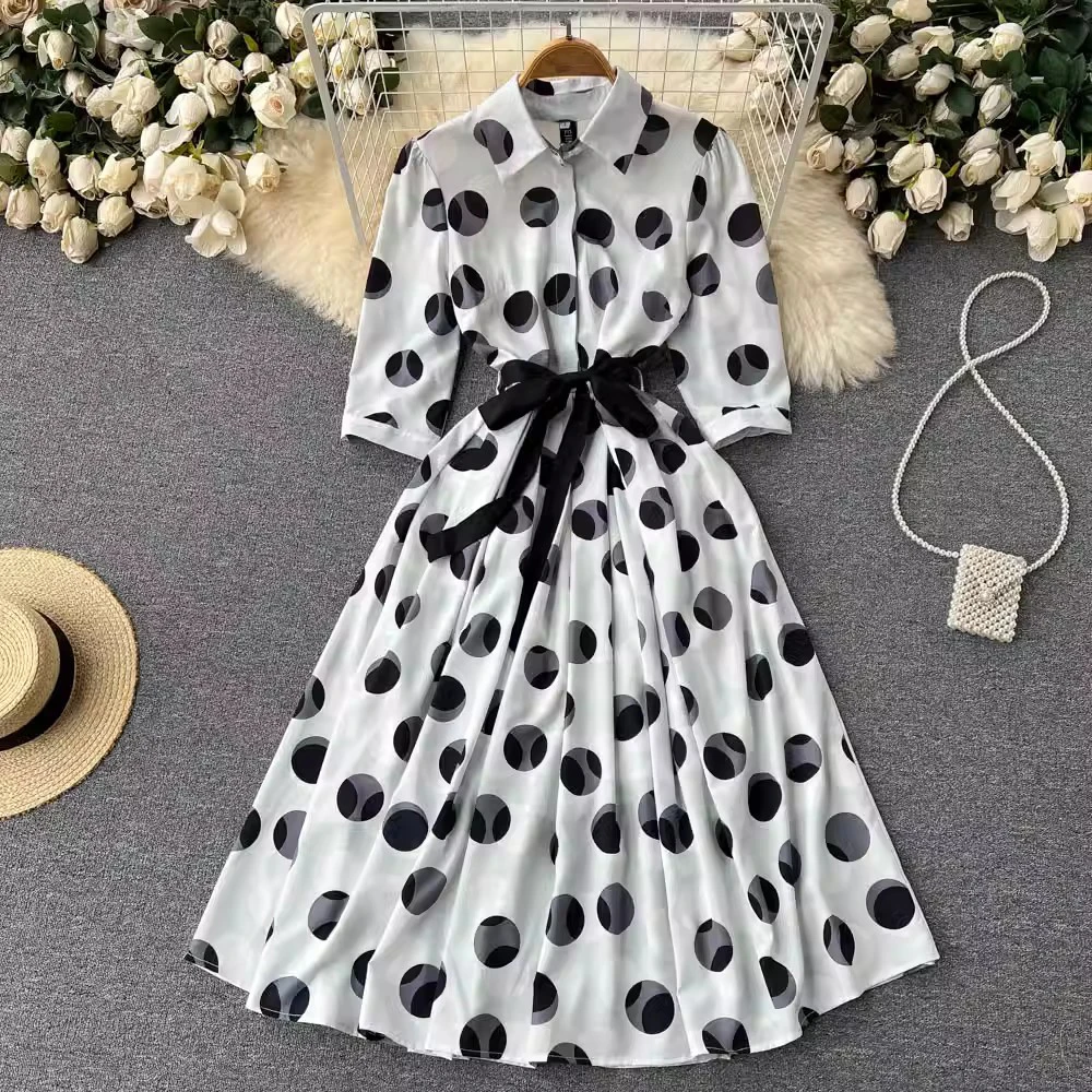 Alla moda nuovo francese dolce chiffon a pois stampato abito abbigliamento da donna allacciare la vita camicia a maniche lunghe gonna a trapezio da donna