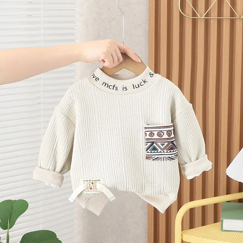 

Children's Clothing with Fleece Hoodie for Boys in Autumn and Winter Fashionable Round Neck Base Shirt New Baby Winter Top