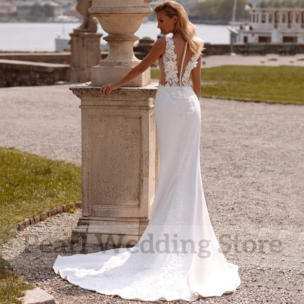 Sexy Illusion Applique Wedding Dress Scoop Neck Sleeveless Mermaid Floor Length with Buttons Tulle and Satin Bridal Gowns Robe