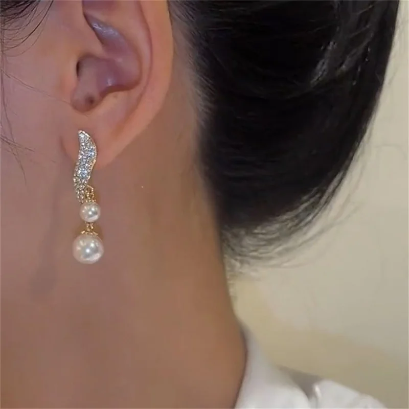 Elegant Lady\'s Pearl Pendant Earrings Korean Fashion Jewelry Party Student Girl\'s Simple Accessories Wedding Earrings For Woman