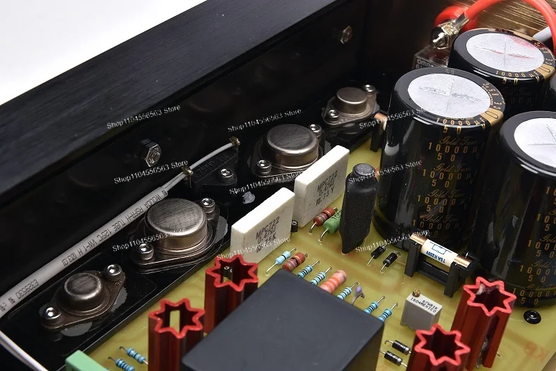 ​ ​ مضخم طاقة FM300A HiFi جديد 2025، 80 وات × 2 (8 أوم) / 150 وات × 2 (4 أوم) مع تصميم محفور دقيق