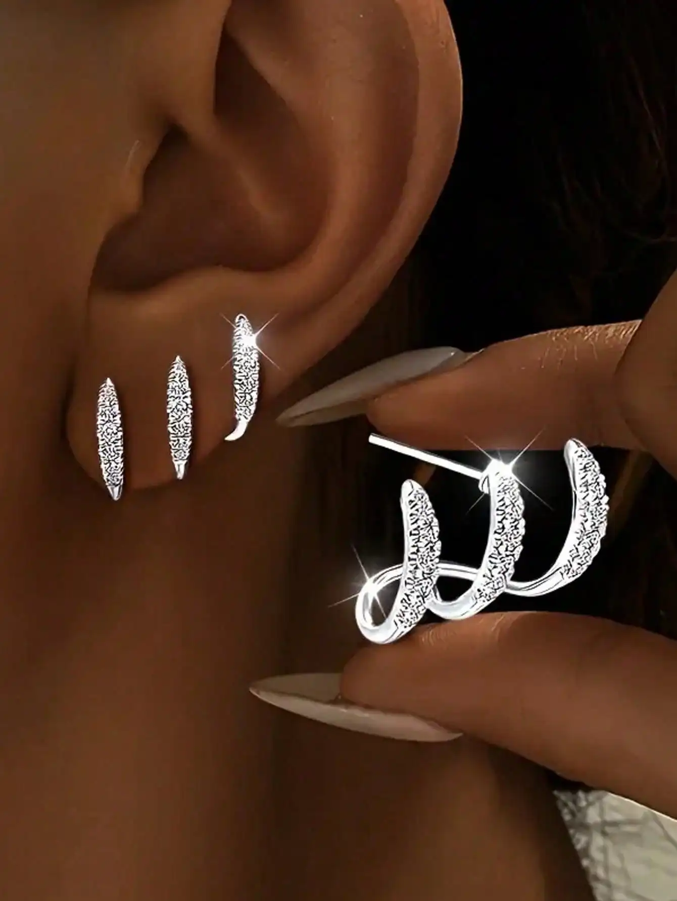 

1 pair, silver women's claw shaped earring set, super sparkling synthetic material, dazzling, exquisite and lovely, luxurious an