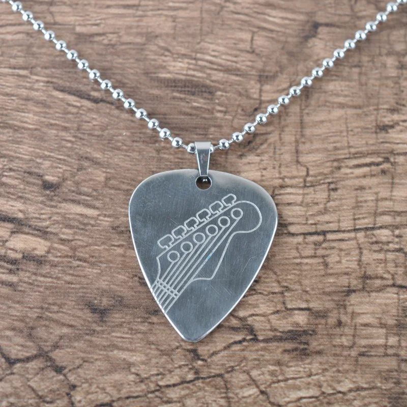 Stainless Steel Guitar Pick, Paddle Metal Necklace Style Piacks, Guitar Accessories。