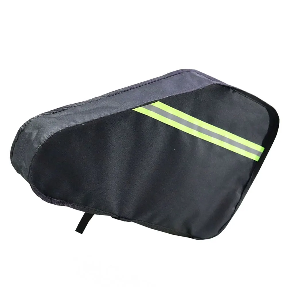 

Trailer Hitch Cover for Tow Hook Protective Dust and Rain Shield with Reflective Stripe Black Oxford Cloth 92x58cm