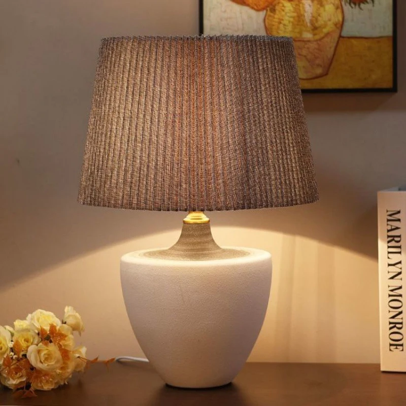 TINNY Nordic ceramiczna lampa stołowa sztuka nowoczesna salon sypialnia gabinet willa LED oryginalność lampka na biurko