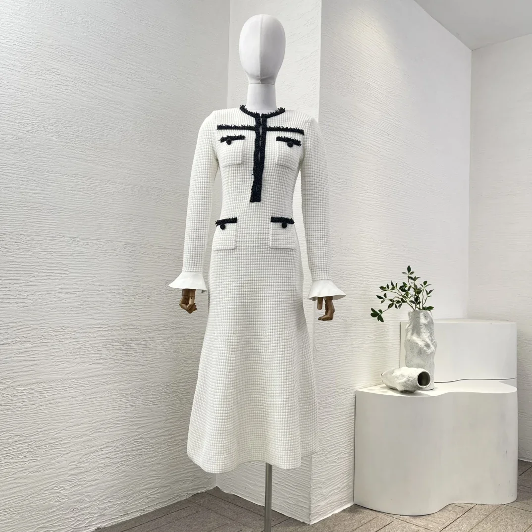 Women's 2025 Black/white Knit Midi Dress White Contrasting Colors Long Sleeve Elegant Chic Office Lady New High Quality